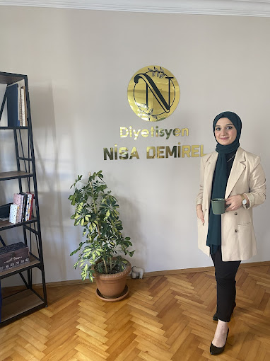 Dyt. Nisa Demirel, Samsun, BAFRA, Diyetisyen