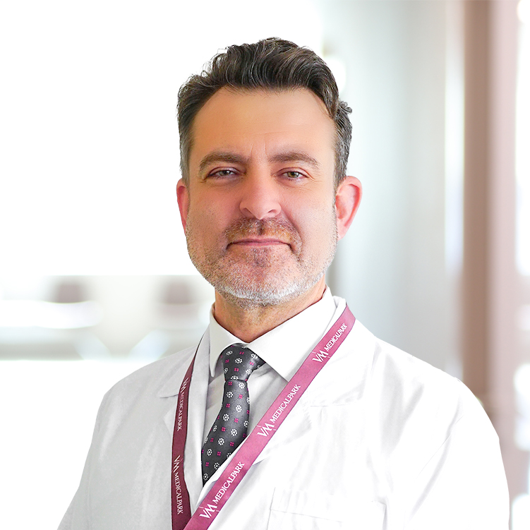 Prof. Dr. Tekin Şimşek, Samsun, ATAKUM, Plastik ve Estetik Cerrah