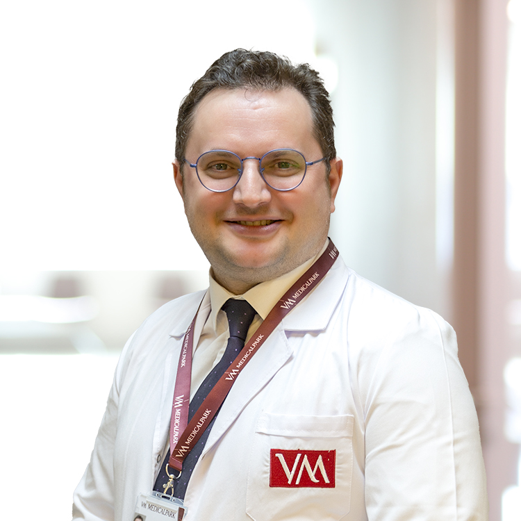 Prof. Dr. Kadir Önem, Ürolog, Samsun 